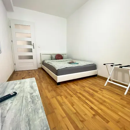 Apartament 04 Im Carre Charlott *